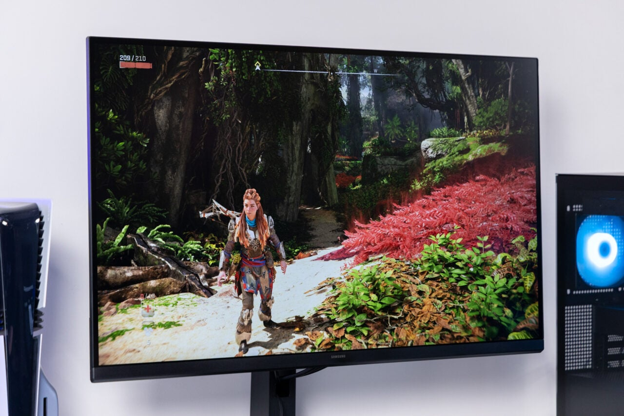Samsung Odyssey G80HS Monitor Review: 6K Isn’t the Future of Gaming