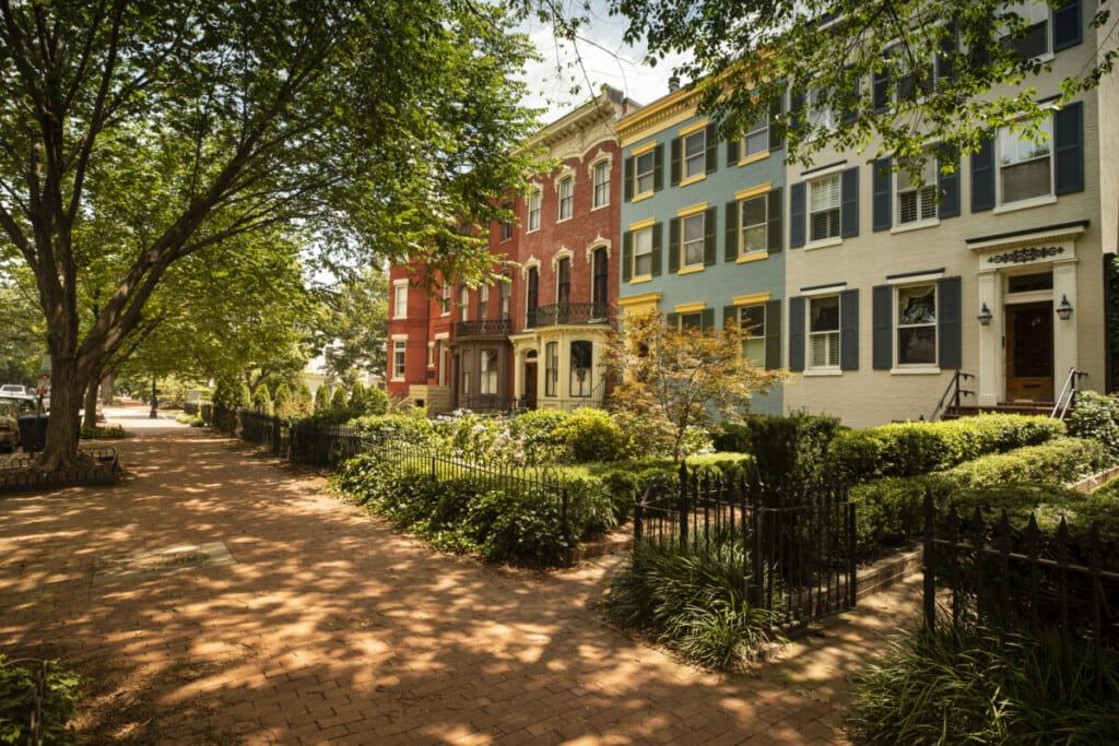 21 Popular Washington, DC Neighborhoods: Where to Live in Washington, DC in 2023