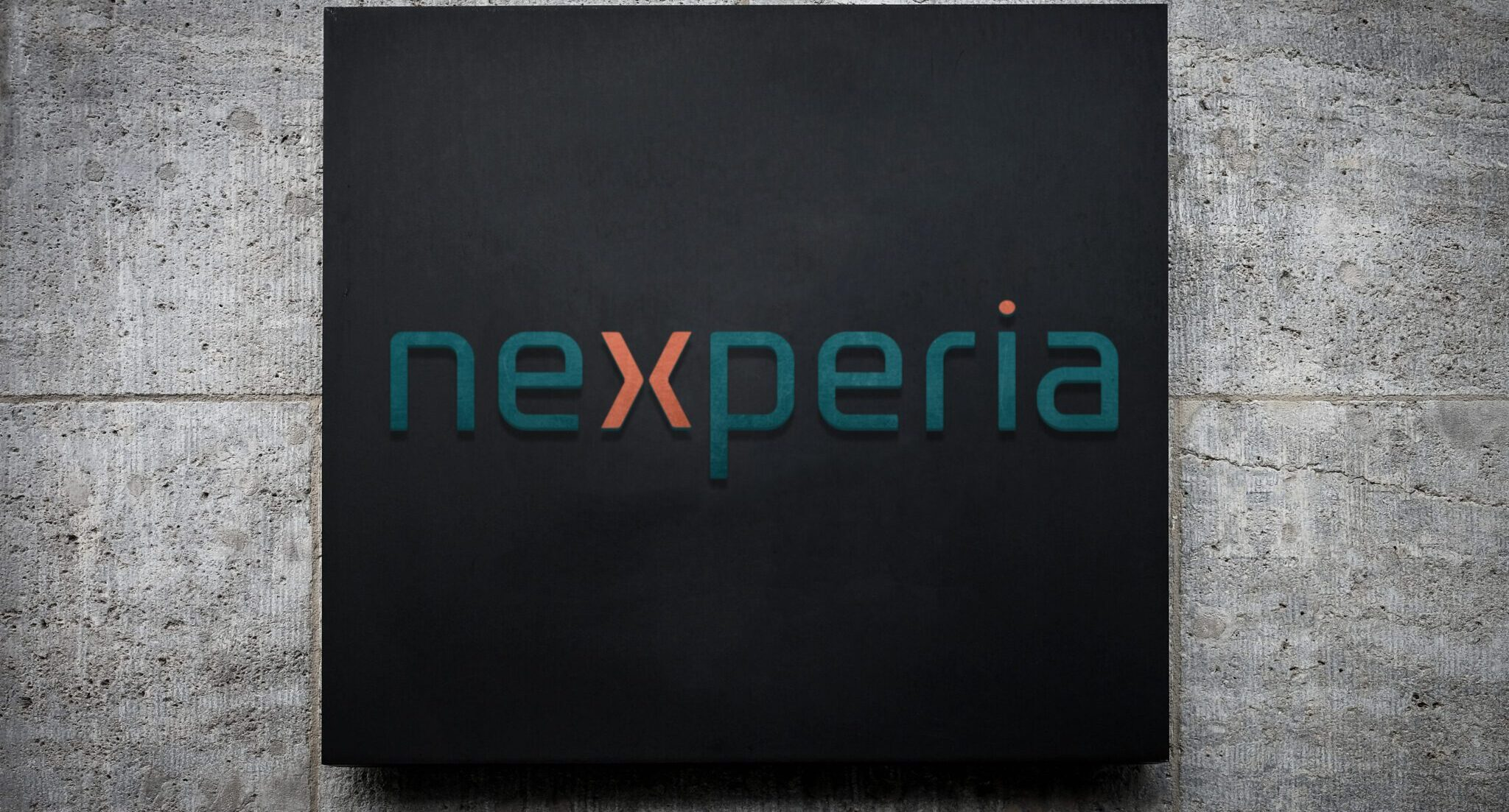 Nexperia and Aurobay in GaN and SiC powertrain alliance
