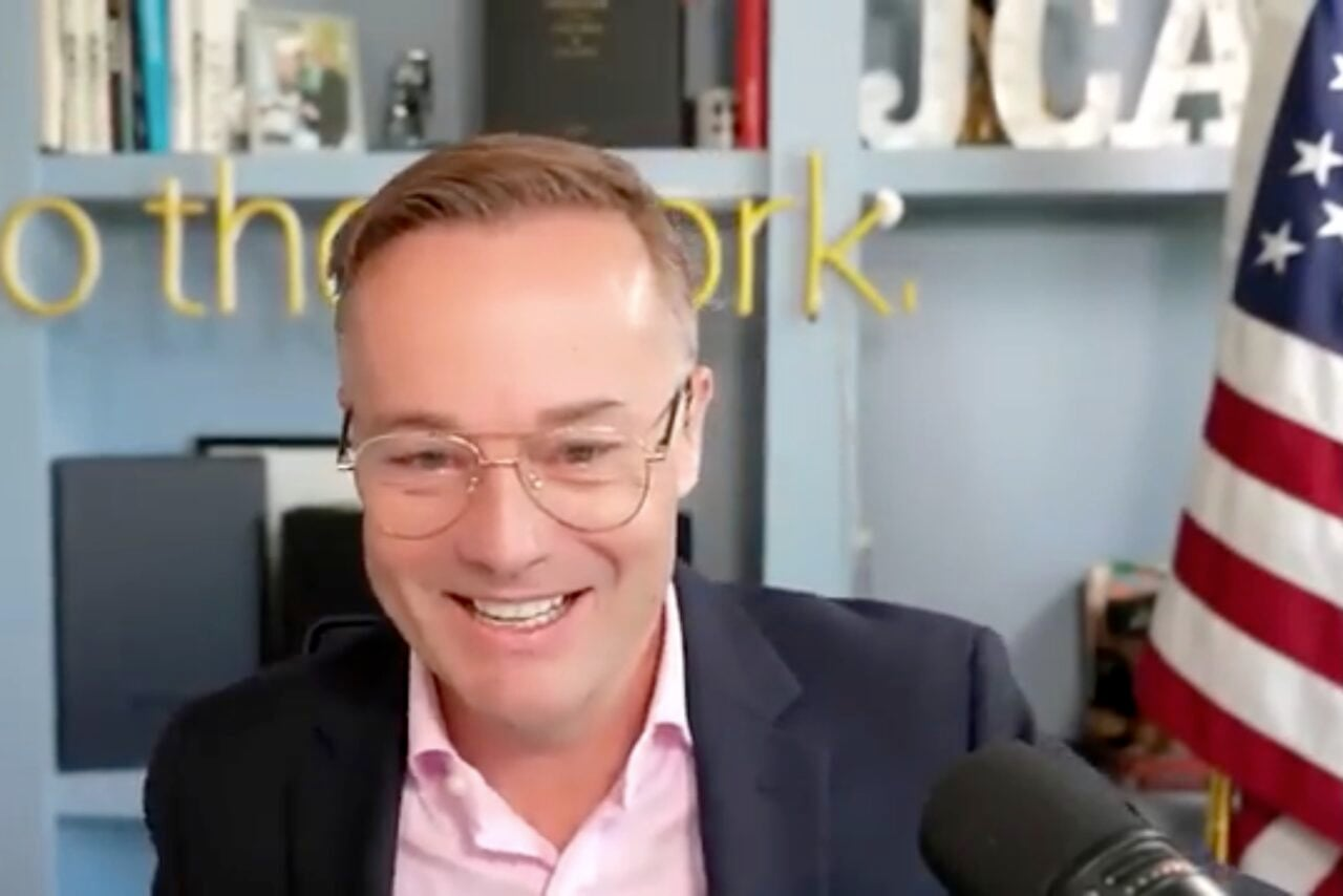 All-In Podcast Bro Fails to Read 25-Word Email, Concludes He Is Debate Champion