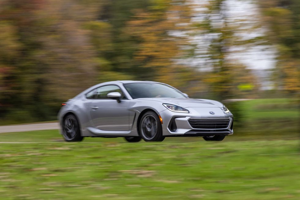 2022 Subaru BRZ/Toyota GR 86: Car and Driver 10Best