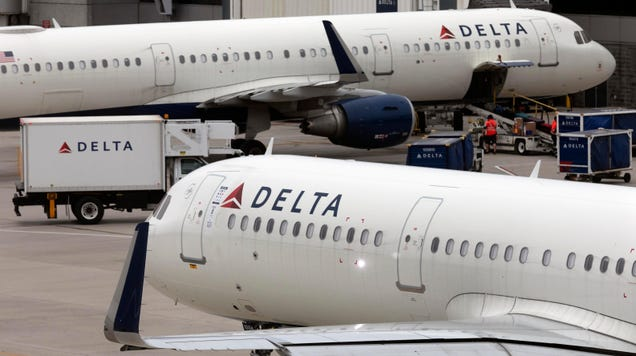 'Severe Turbulence' On Delta Flight Sends 11 To The Hospital
