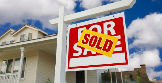 Investors Help Crowd Out Everyday Homebuyers as U.S. Prices Soar