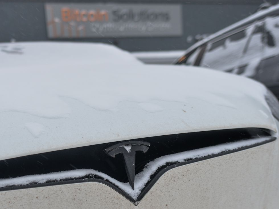 A Recent Op-Ed Suggests EVs are Ill Equipped to Handle a Winter Stranding. We Check the Facts