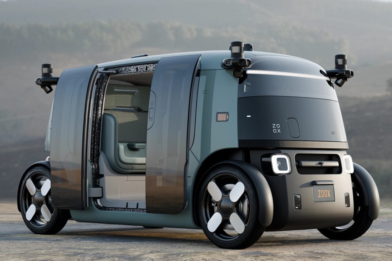 Zoox Issues Recall After Heavy Smoke Caused a Robotaxi to Enter an Active Emergency Scene