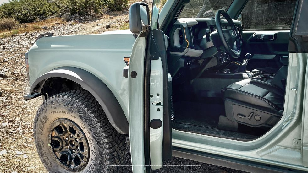 You Can Now Order a Ford Bronco Sasquatch with the Manual