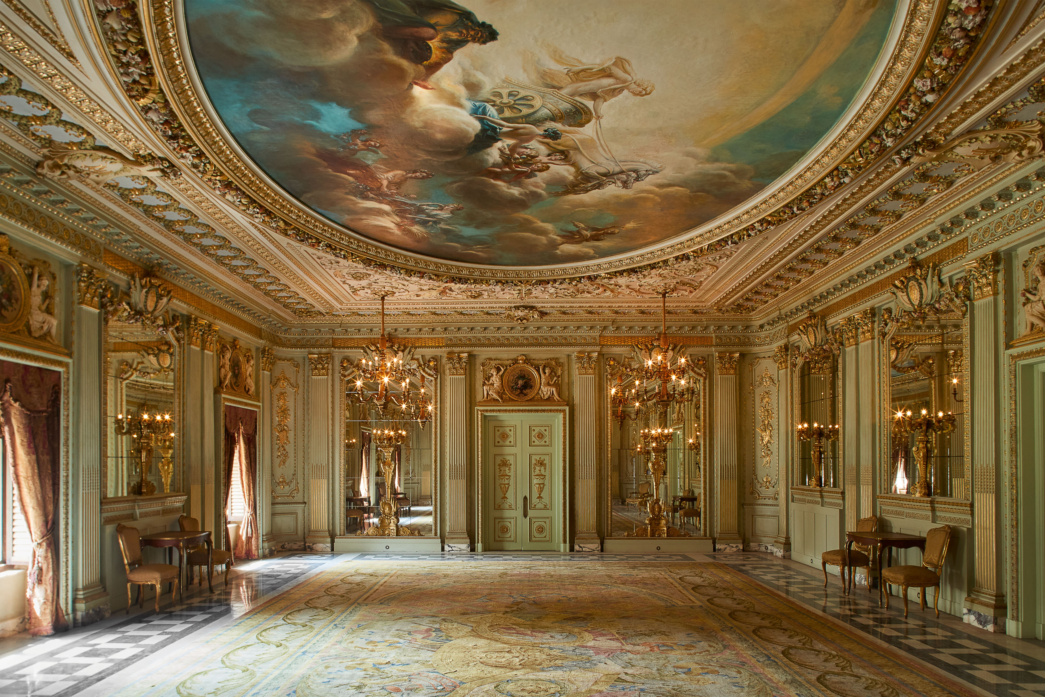 India's Extravagant Lal Bagh Palace is Restored to its Former Glory