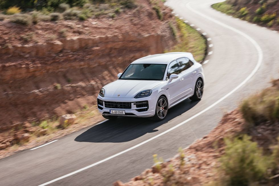 2024 Porsche Cayenne Turbo E-Hybrid Is One Wild Animal