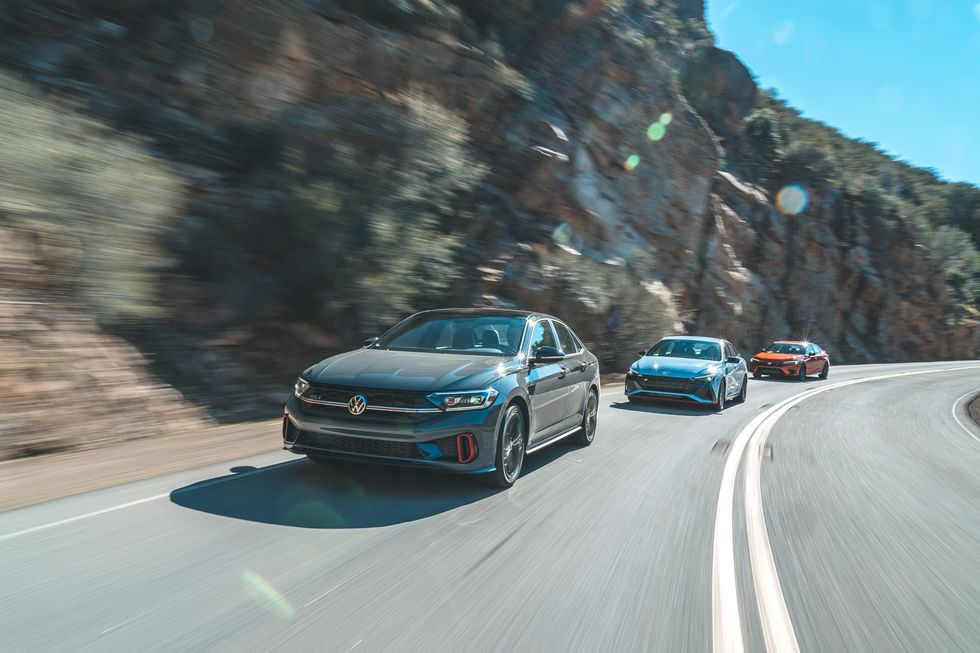 Comparison Test: 2022 Honda Civic Si vs. Hyundai Elantra N vs. Volkswagen Jetta GLI