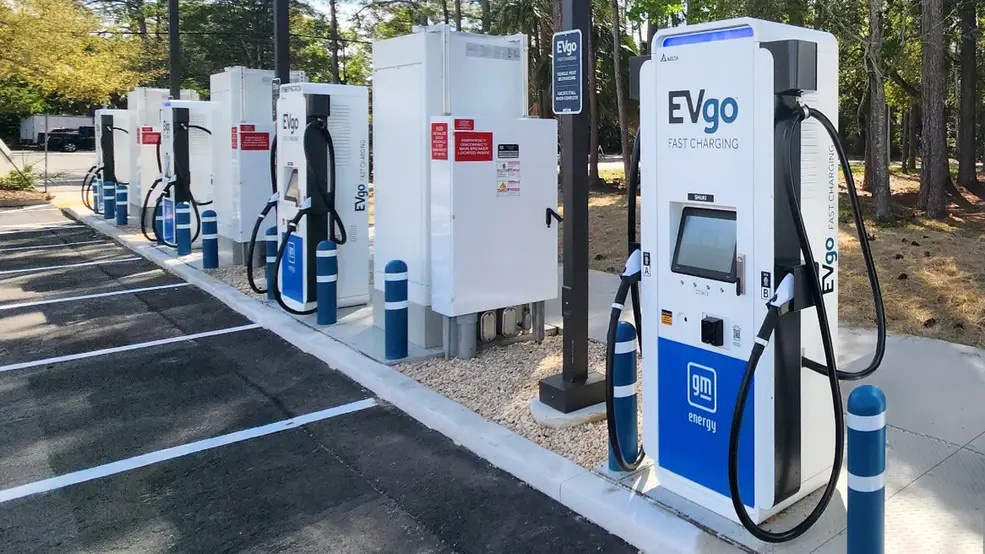 EVgo to add 400 charging stalls at Regency centres