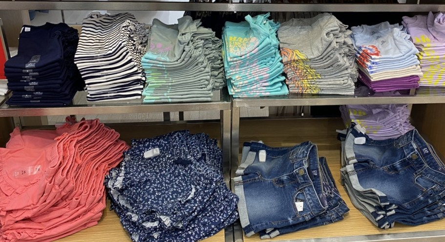 Up to 90% Off GAP Clothes with Stacking Offers