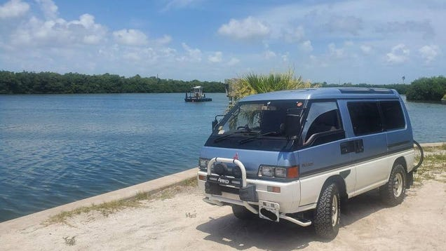 Chrysler Airflow, Mitsubishi Delica, Toyota Land Cruiser: The Dopest Cars I Found for Sale Online