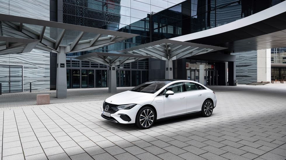 2023 Mercedes-Benz EQE350+ Is More Than a Junior EQS