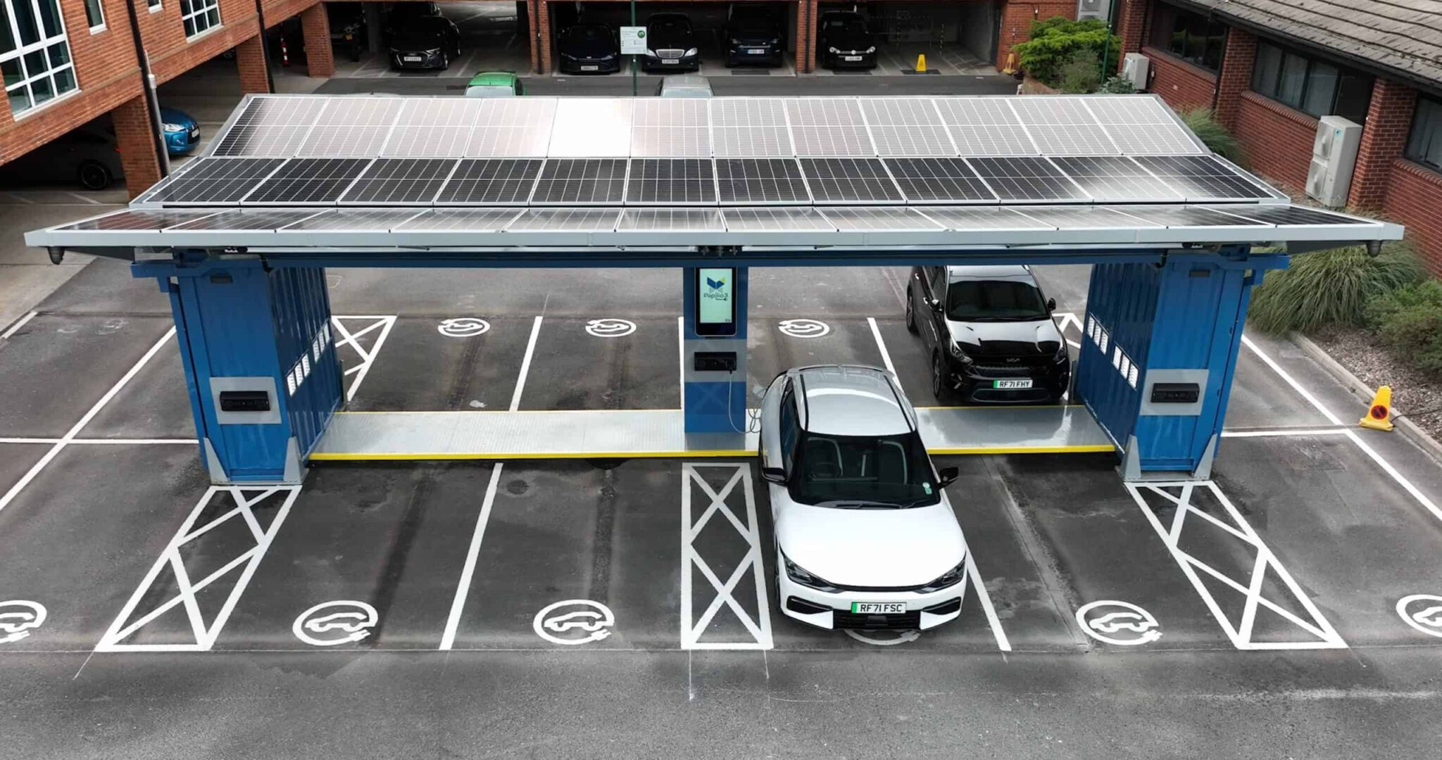 Cenex research shows smart energy hubs cut fleet EV costs