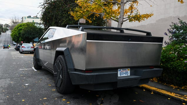 Tesla Engineer Claims Cybertrucks Aren’t Actually Rusting