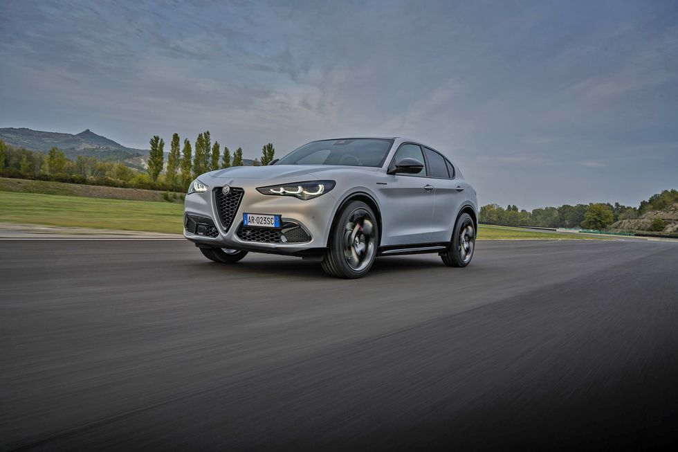 2024 Alfa Romeo Stelvio Competizione Adds Luxury, Not Sportiness