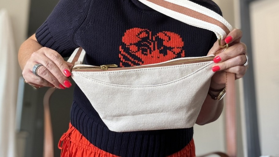These Cute Walmart Crossbody Bags Are Just $9.50