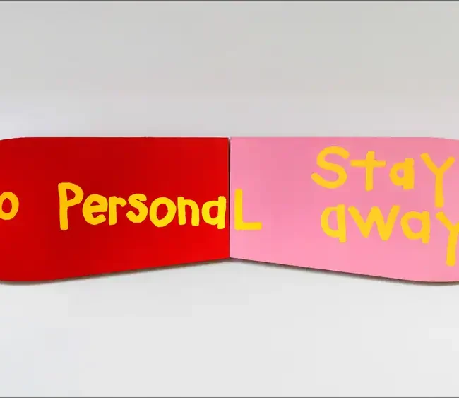 Queerguru checks out ‘CARY LEIBOWITZ | Too Personal Stay Away at TSL, Hudson’ NY