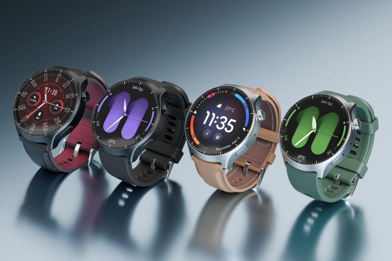 The Moto Watch Ultra Is a Standard Wear OS Smartwatch, for Good and for Bad