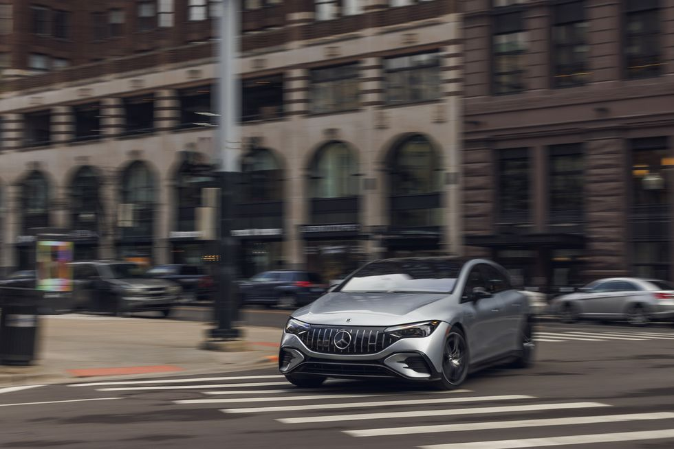 2023 Mercedes-AMG EQE Is a Car at a Crossroad