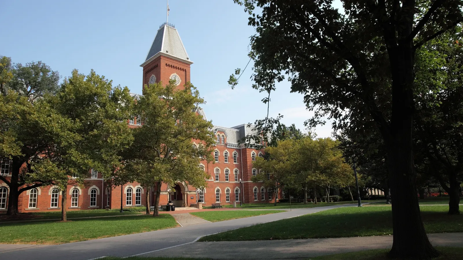 Virginia and Ohio join effort to design 3-year bachelor’s degrees
