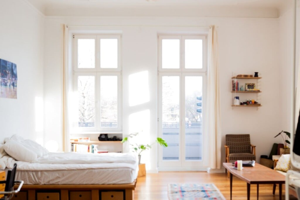 How to Style a Studio Apartment: 10 Tips You Need to Know
