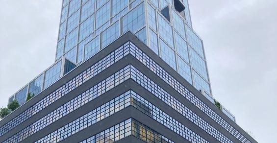 Manhattan Office Tower on Far West Side Sells for $1 Billion