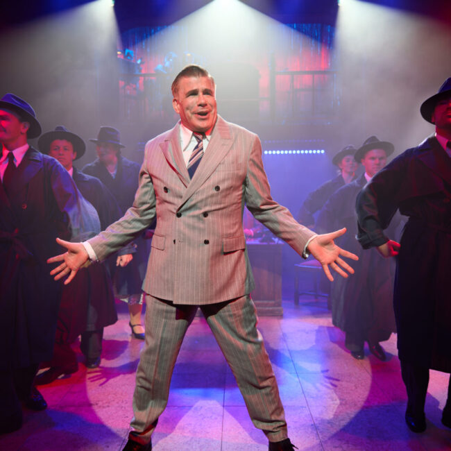 Queerguru’s David Allen reviews  ‘HERE COMES J EDGAR’  a new musical starring BRYAN BATT