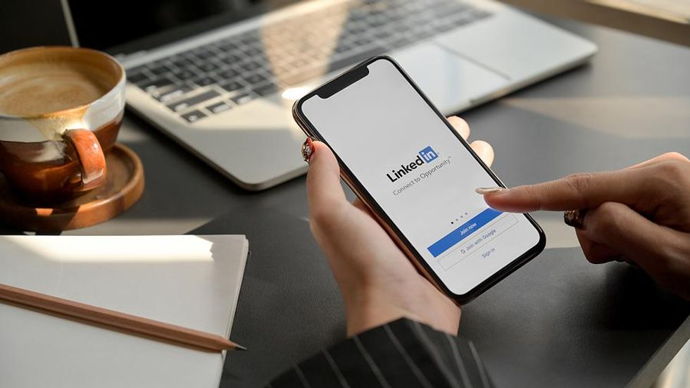 How To Personalize Your LinkedIn URL