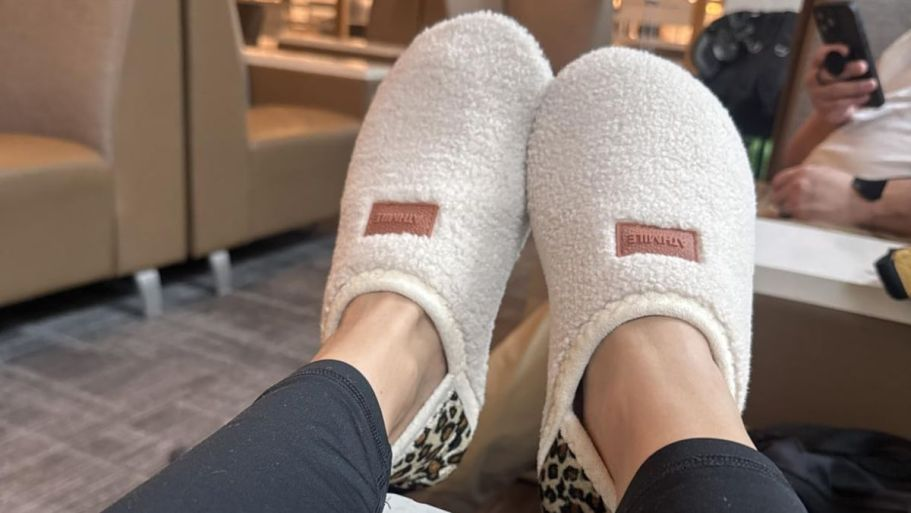 Women’s Cozy Slippers Just $8 on Amazon (Reg. $24)
