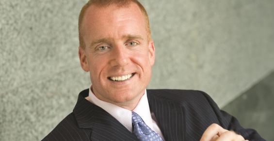 Working With A Mix Of Advisor-Specific And Customized Business Technology