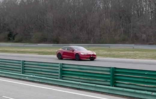 Modified Tesla Model S Plaid Outruns Porsche Taycan Turbo S at VIR