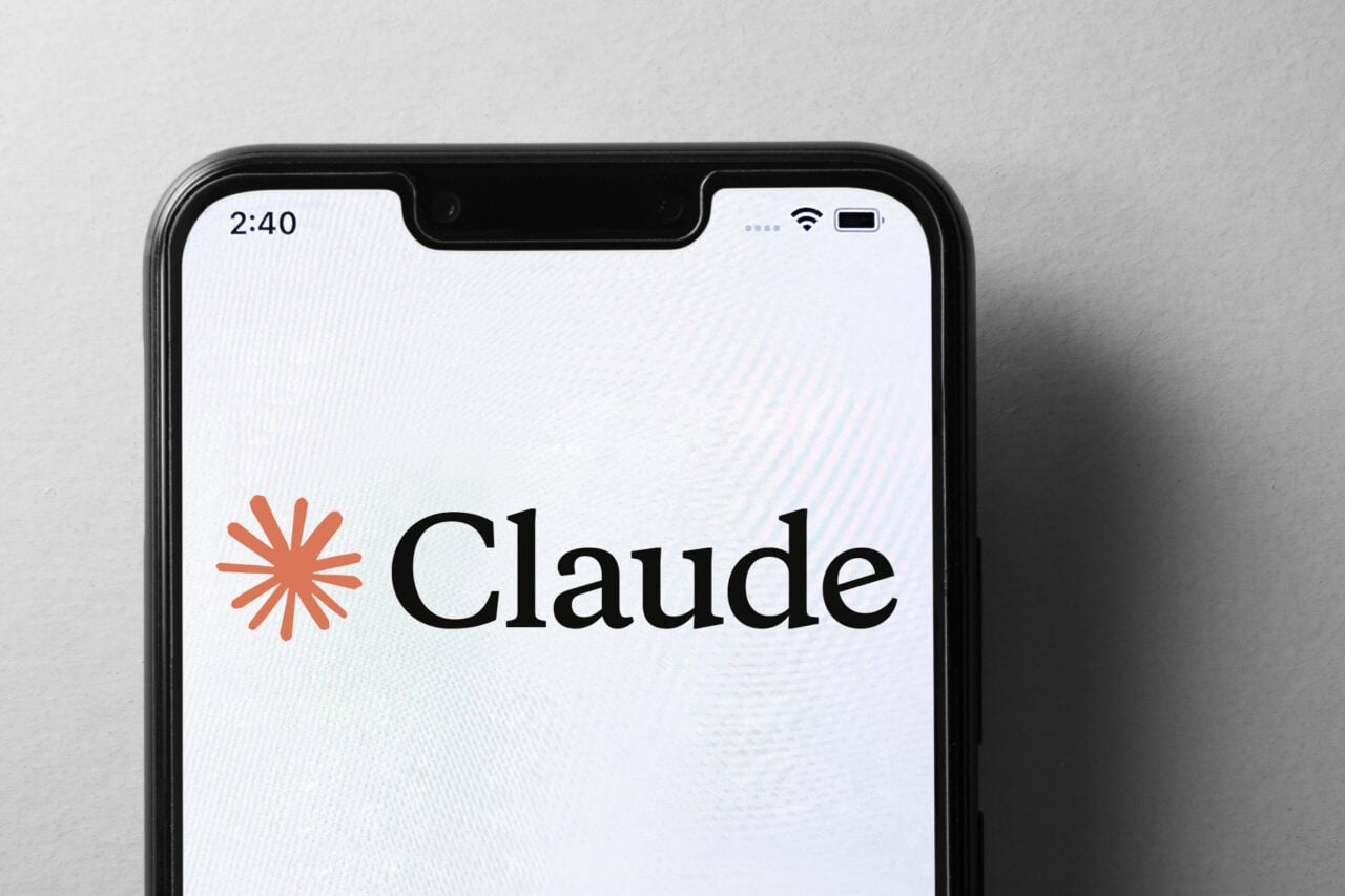 When You Share Claude Chats, You Might Be Sharing Them With Everyone