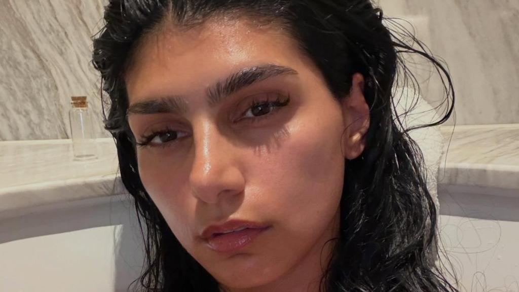 Mia Khalifa’s Ultra-Revealing Bikini Is So Skimpy It’s Practically Nonexistent