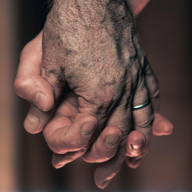 Queerguru’s Jose Mayorgas reviews GERONTO an award-winnng short film about sharing