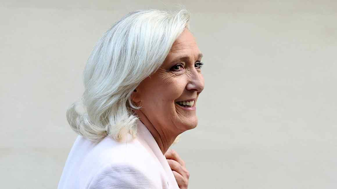 Le Pen is posing as the victim of a politicised judiciary