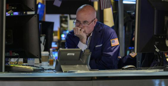 Advisor Sentiment Index: Confidence in Stock Market, Economy Drops