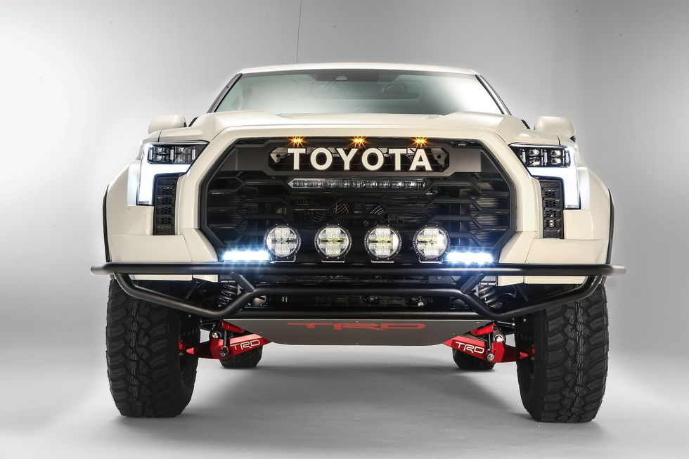 Toyota Tundra TRD Desert Racer May Preview a Future Raptor Fighter