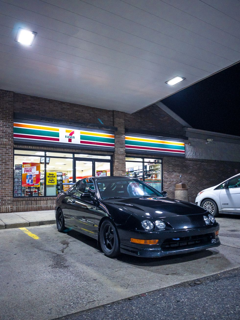 Cars and Slurpees: Why 7-Eleven Actively Encourages Car Meets