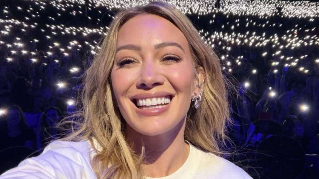 Hilary Duff’s Teeny Tiny Plunging Bra Top Gets Luxe Prada Twist