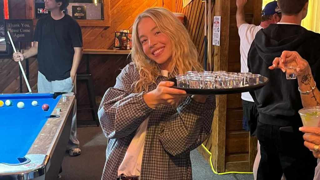 Sydney Sweeney Is Birthday-Ready in Lacy SYRN Plunge Bra & G-String