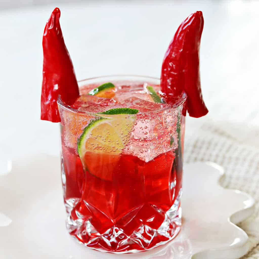 35+ Halloween Cocktails