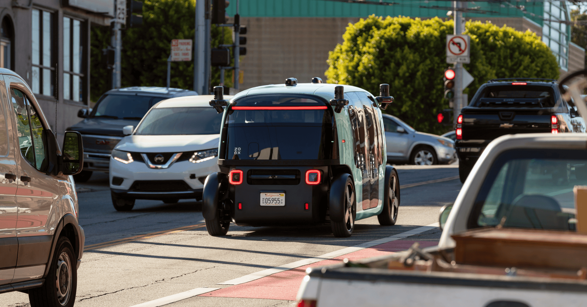 Zoox wins US approval to deploy 5,000 driverless robotaxis