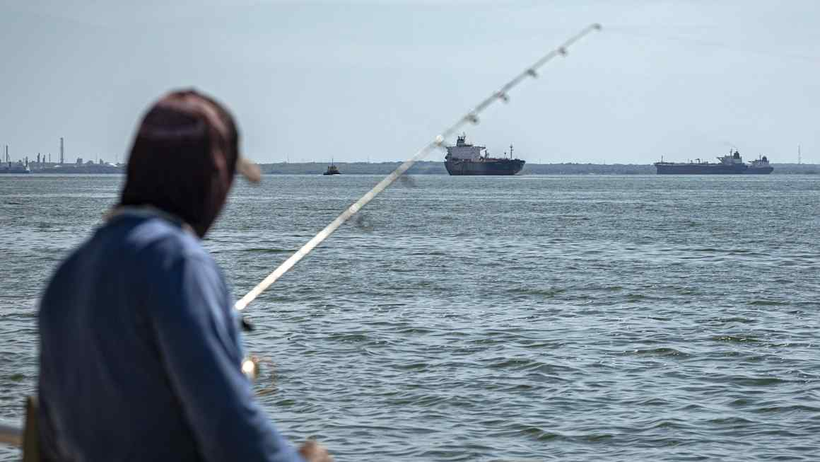 Saudi and South Korean oil tankers hit in Strait of Hormuz 