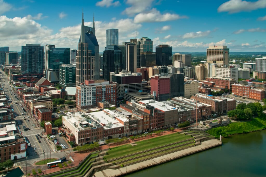 9 Popular Nashville Neighborhoods: Where to Live in Nashville in 2023