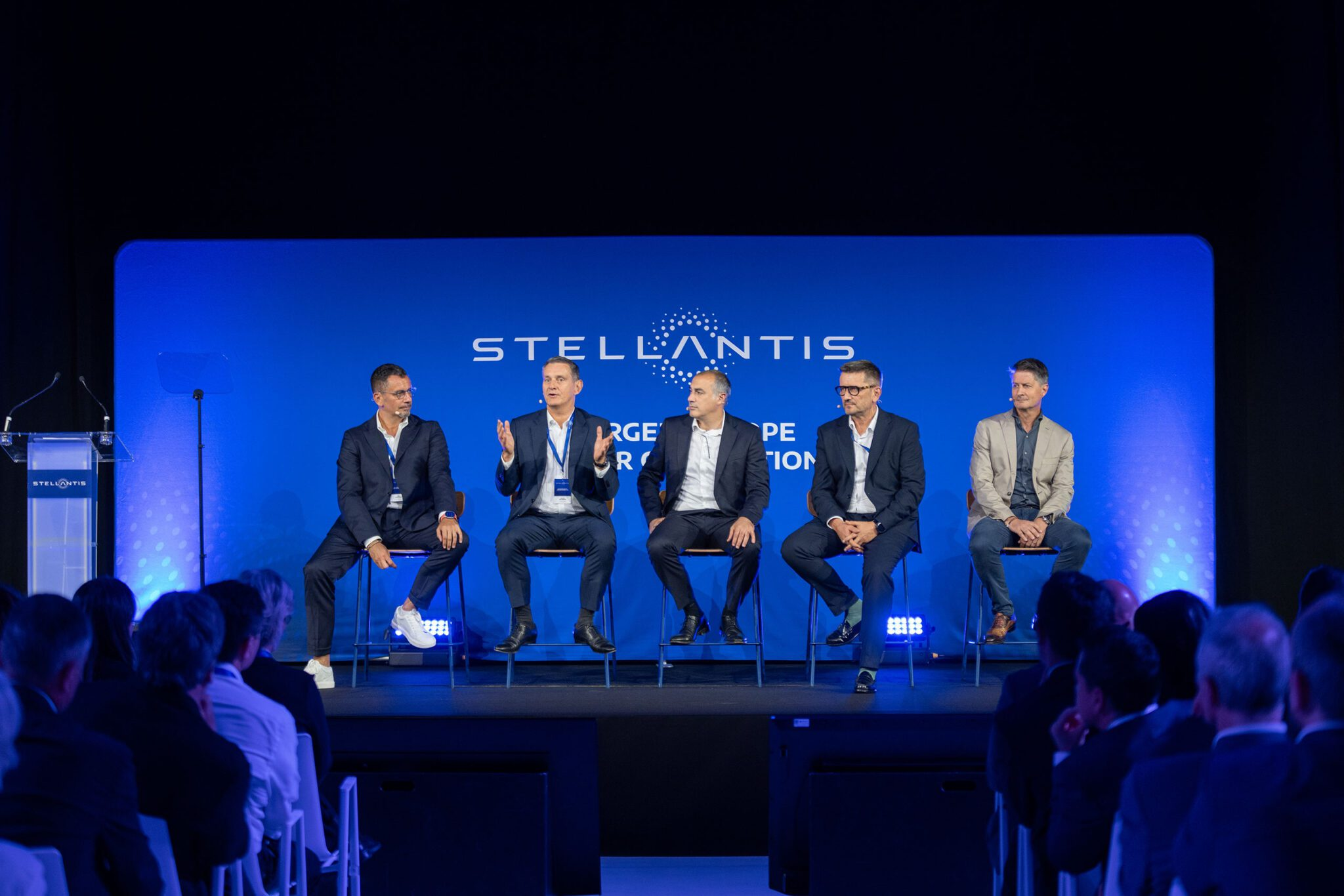 Stellantis gathers suppliers for faSTLAne 2030 push