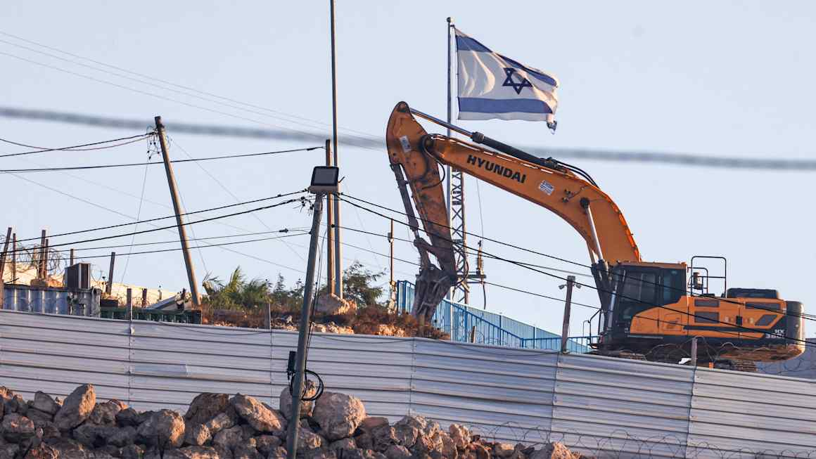 UK set to announce trade ban on Israeli settlements in the West Bank 
