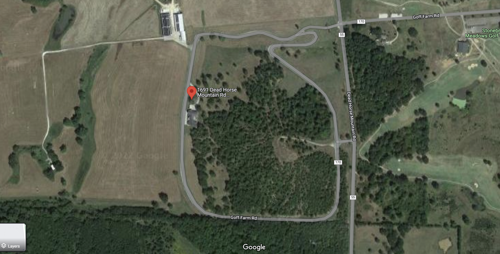 This $6.7 Million Arkansas Mansion Has Its Own 1.2-Mile Racetrack